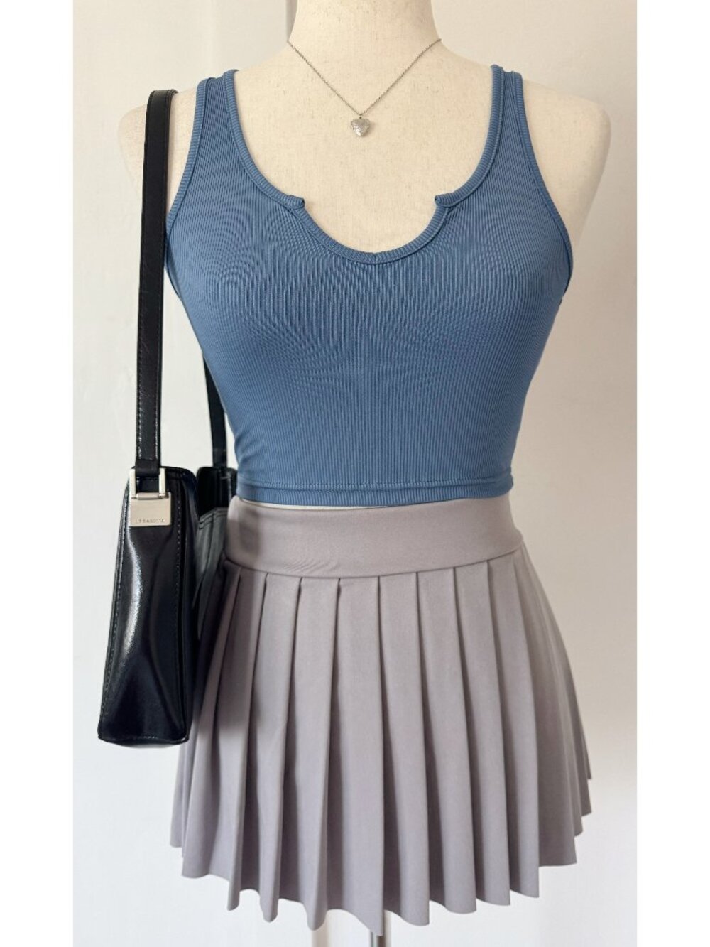 Urban Outfitters Blue Ribbed Cropped Tank Top